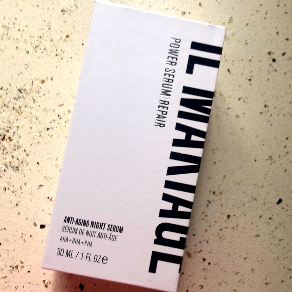 IL Makiage anti aging night serum